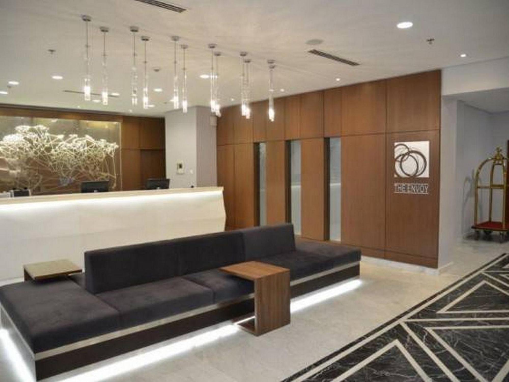 Room In Lodge - The Envoy Hotel And Suites Abuja Extérieur photo
